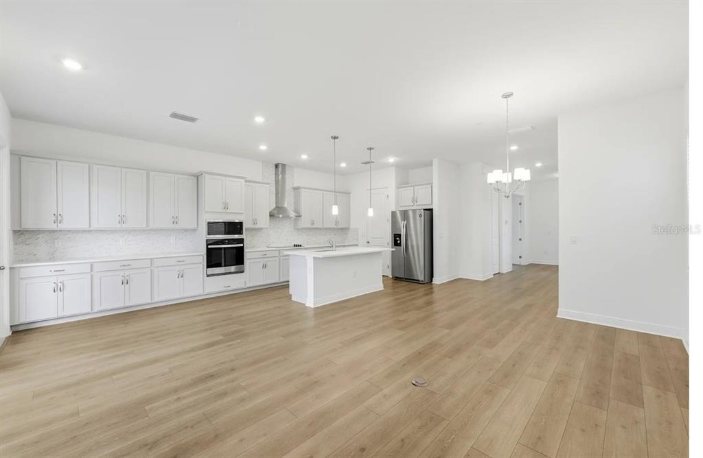 16453 Hamlin View Street - Photo 12