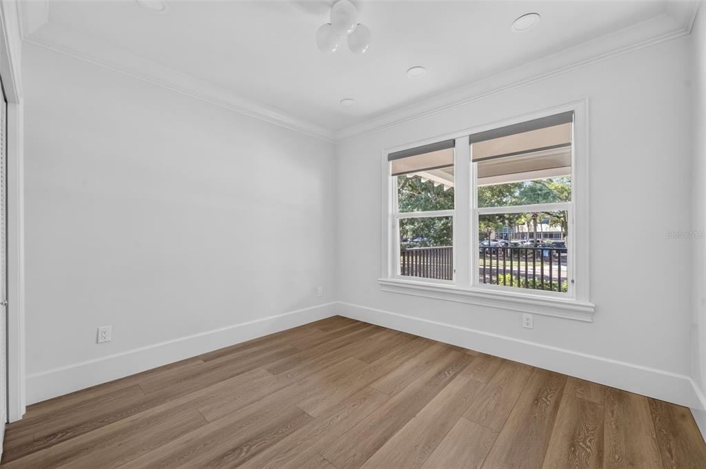 1225 E Amelia Street - Photo 19