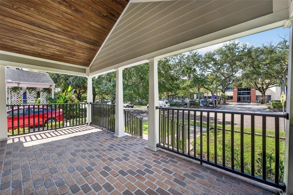 1225 E Amelia Street - Photo 2
