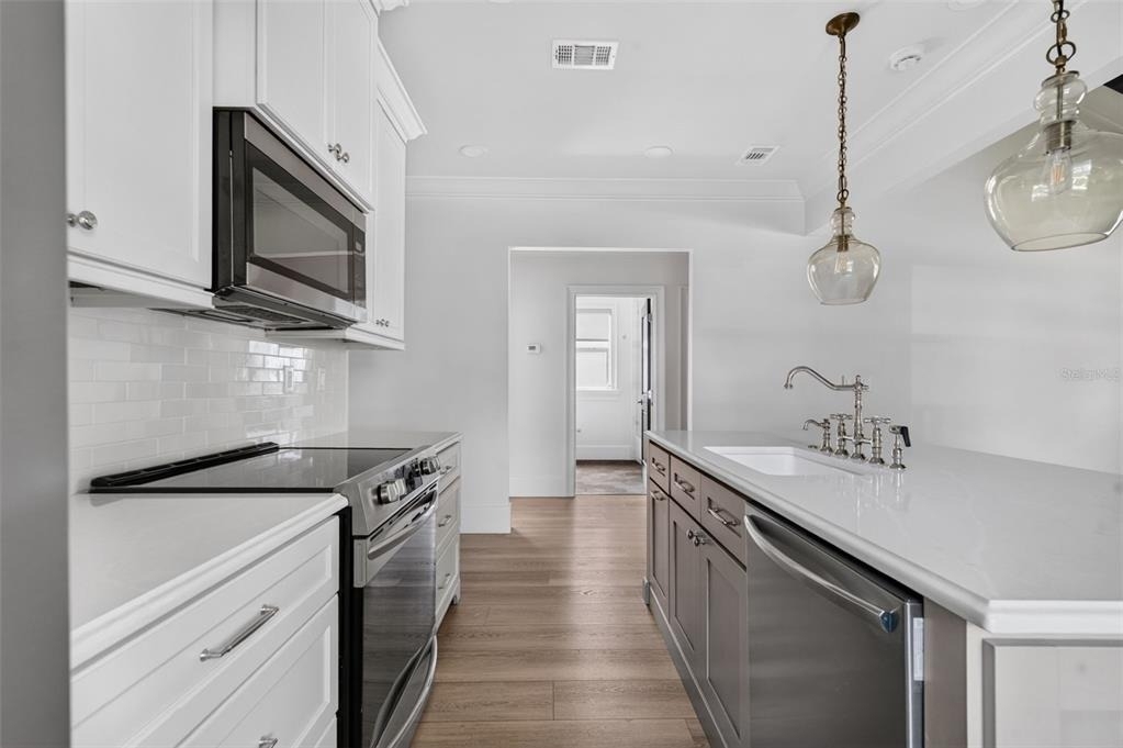 1225 E Amelia Street - Photo 15