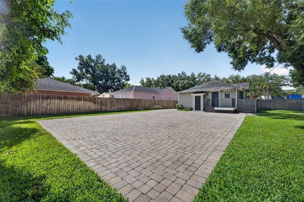 1225 E Amelia Street - Photo 27