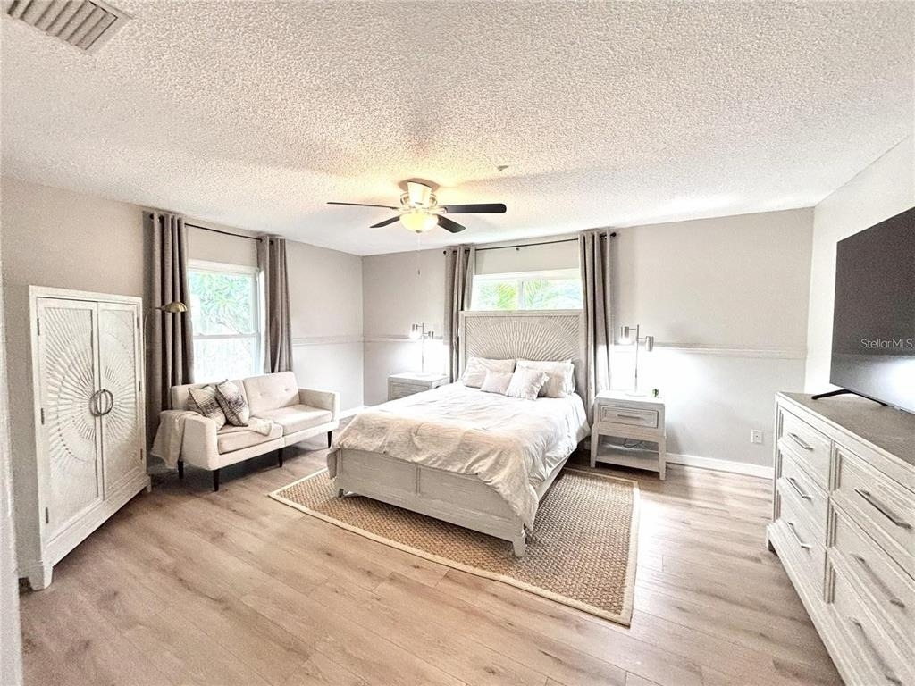 4033 W 13 - Photo 10