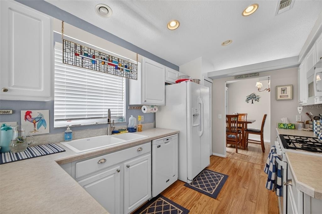 1019 Eagles Landing - Photo 10