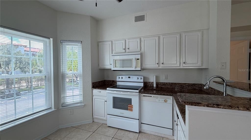 23500 Walden Center Drive - Photo 2
