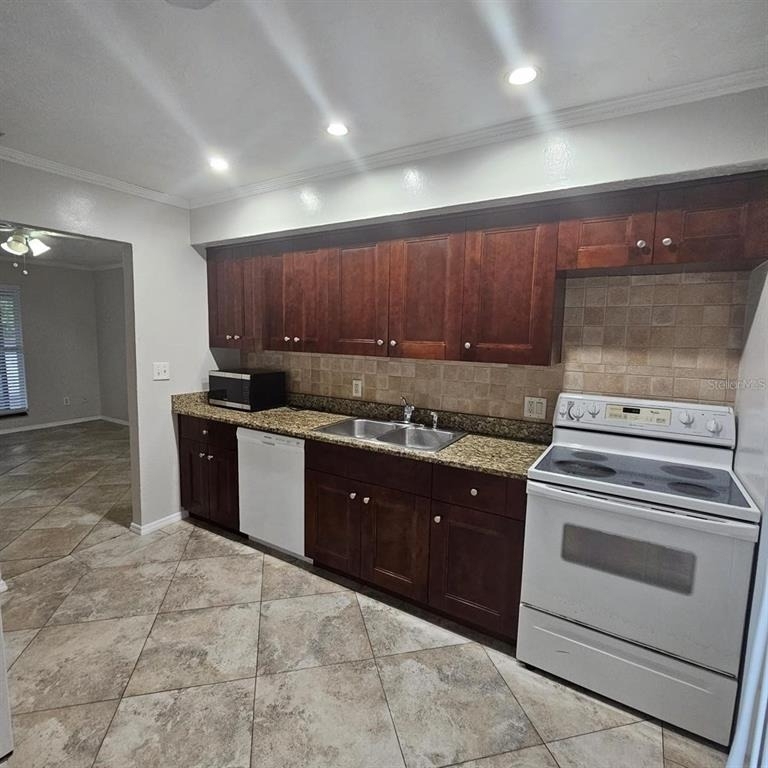 5103 34th Street W - Photo 3