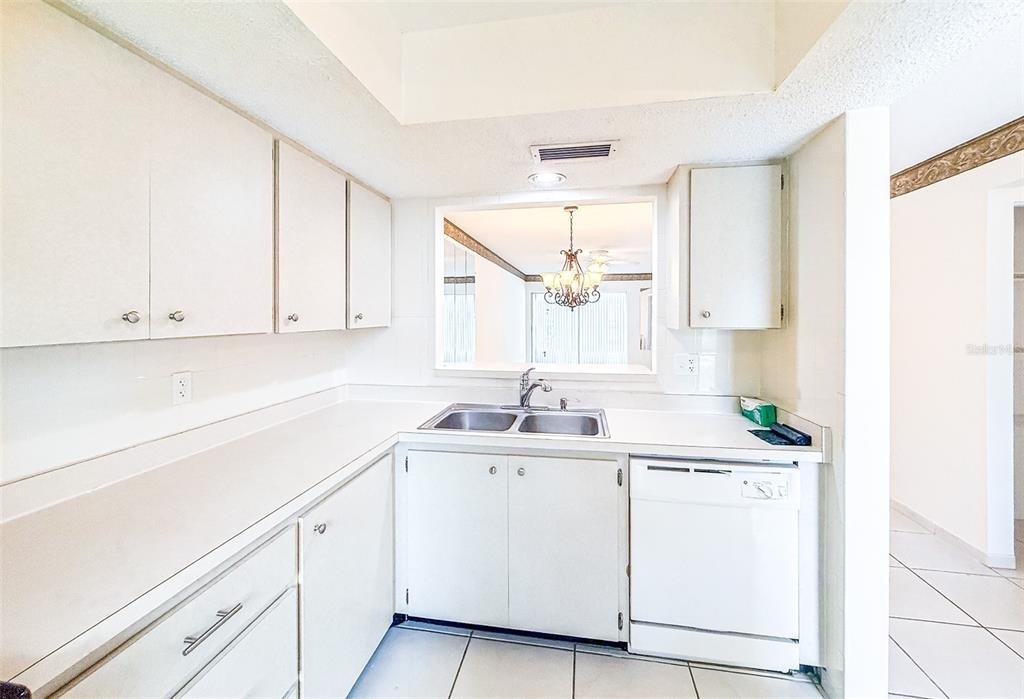 2604 Woodgate Lane - Photo 11