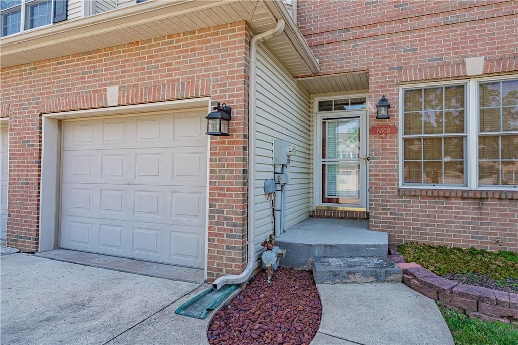6608 Mine Drive - Photo 3