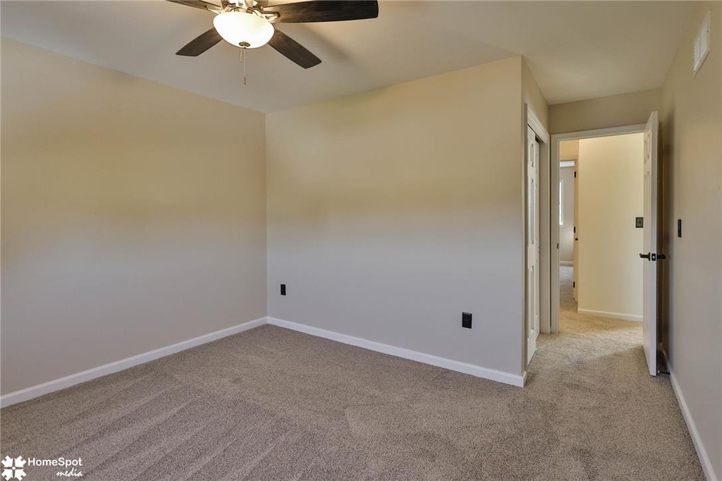 124 Stephanie Drive - Photo 22