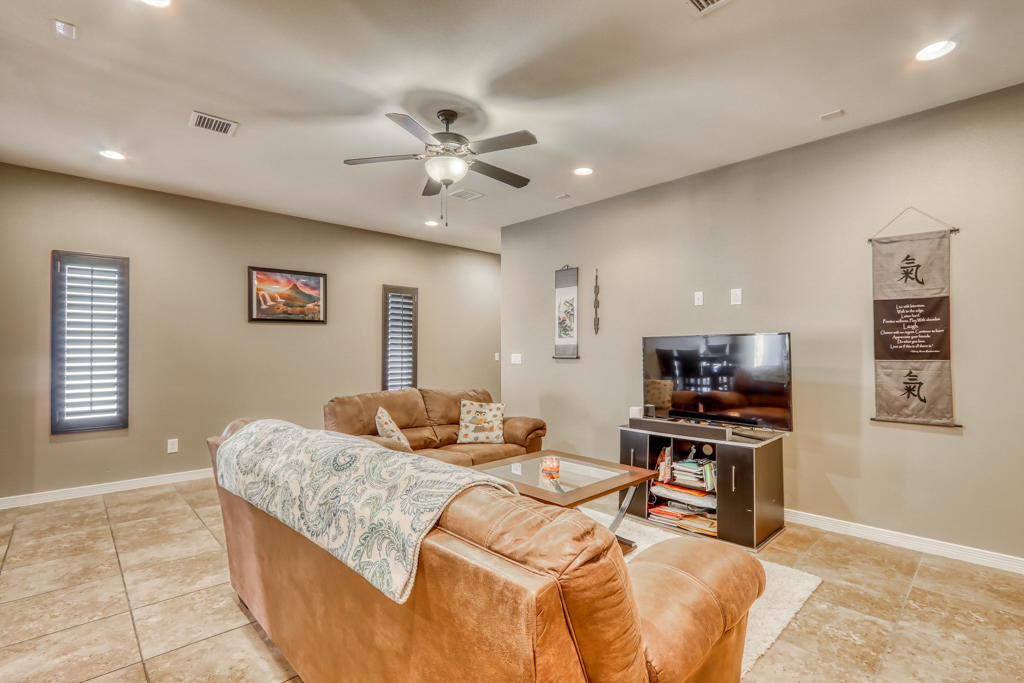 14311 East Cave Avenue - Photo 4