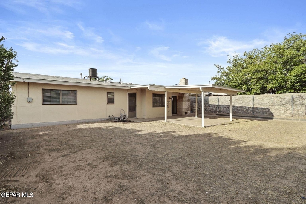 10222 Dunbarton Drive - Photo 19