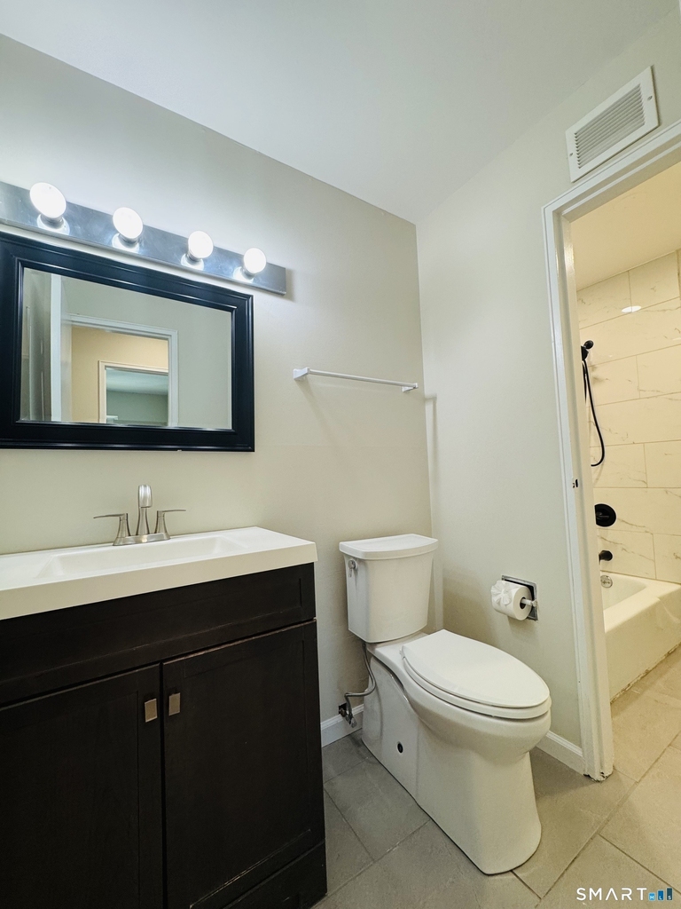 1070 New Haven Avenue - Photo 11