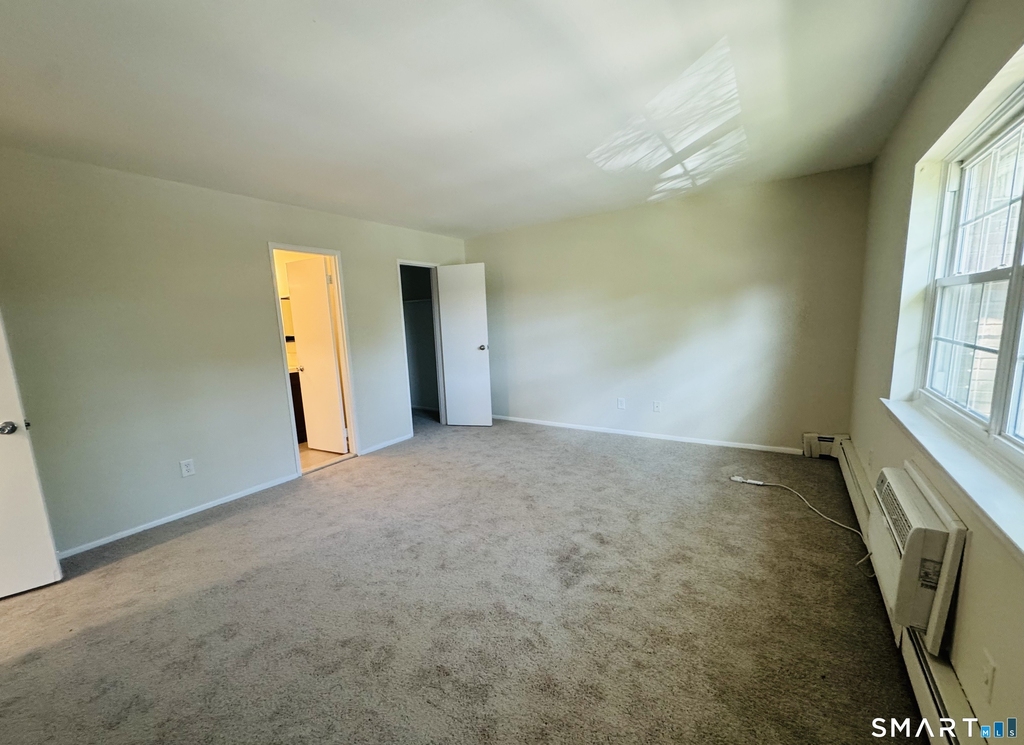 1070 New Haven Avenue - Photo 8