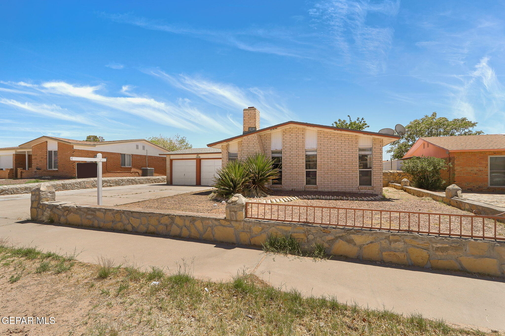 2608 Dan Sikes Drive - Photo 29