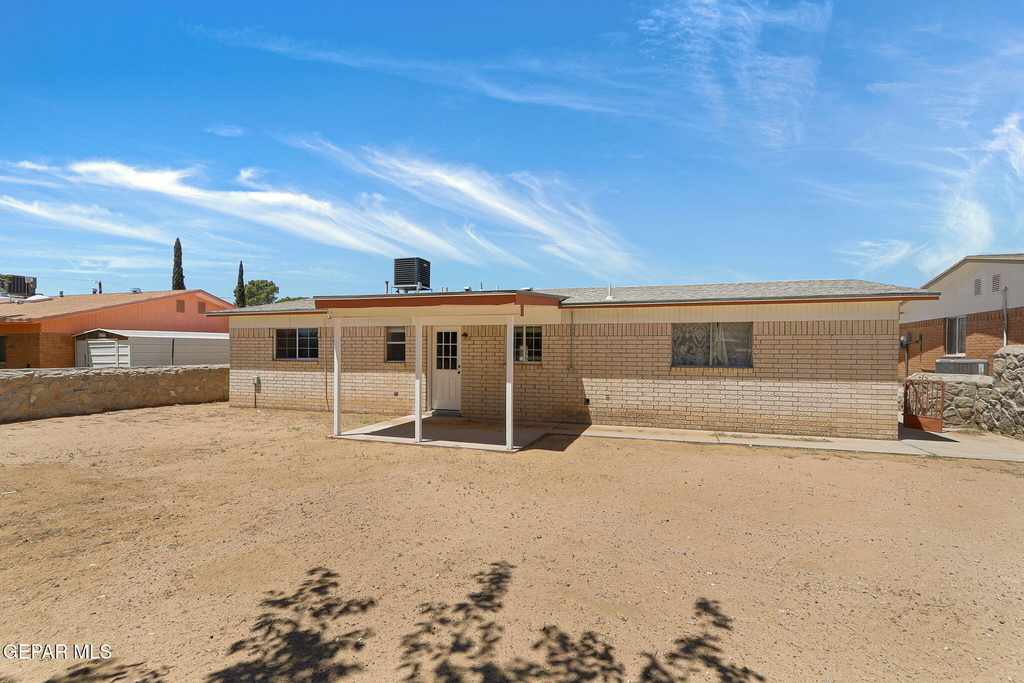 2608 Dan Sikes Drive - Photo 28