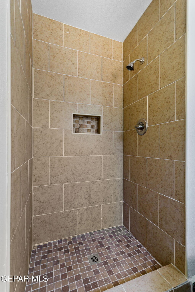 2608 Dan Sikes Drive - Photo 24