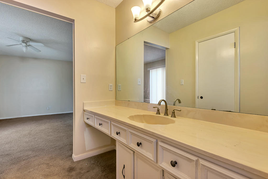 301 Los Nietos Court - Photo 24