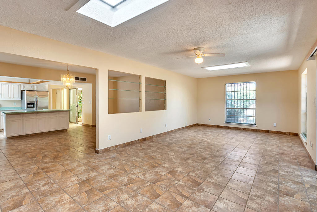 301 Los Nietos Court - Photo 18