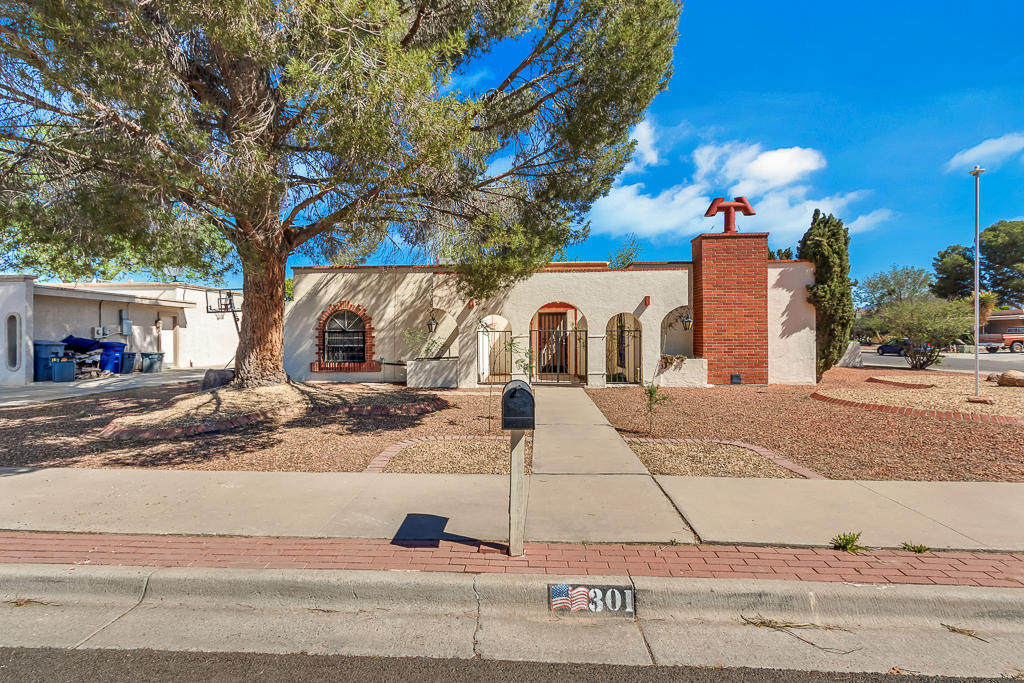 301 Los Nietos Court - Photo 0