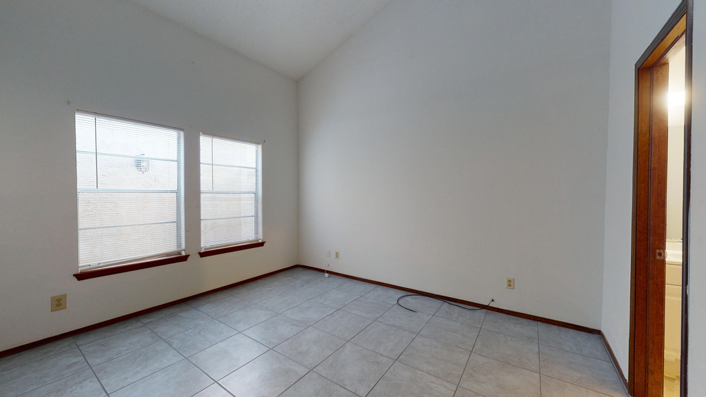 909 Tepic Drive - Photo 19