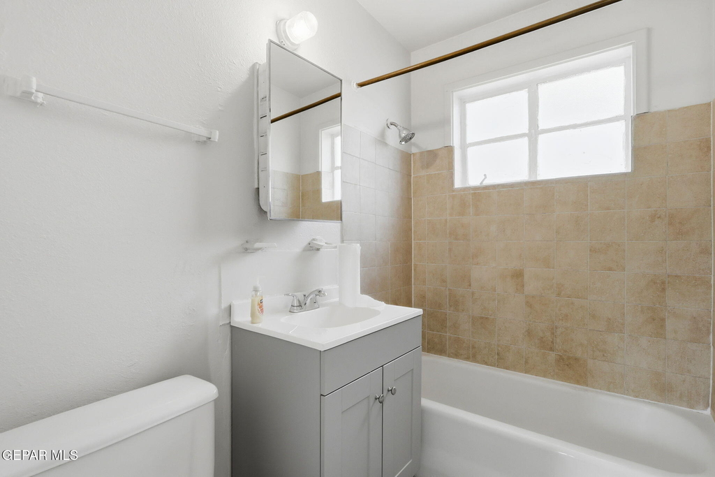 3912 Kemp Avenue - Photo 10