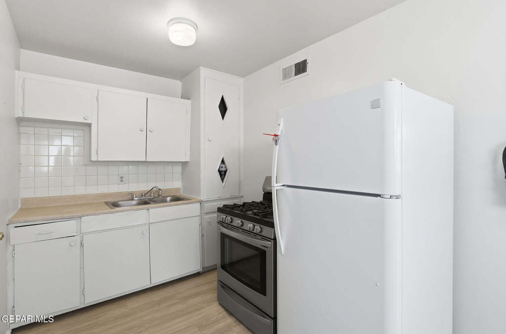 3912 Kemp Avenue - Photo 5