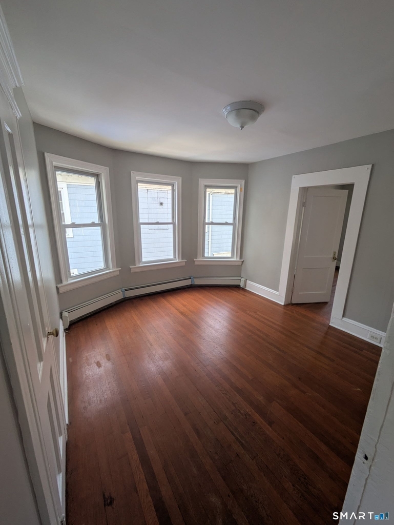 200 Ogden Street - Photo 6