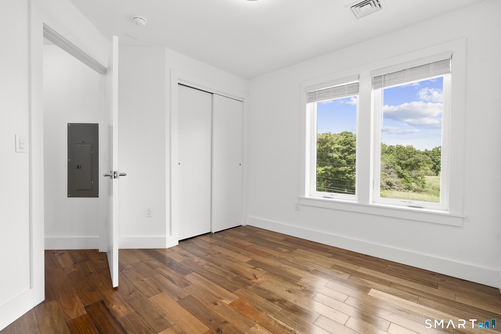 245 Main Street - Photo 19