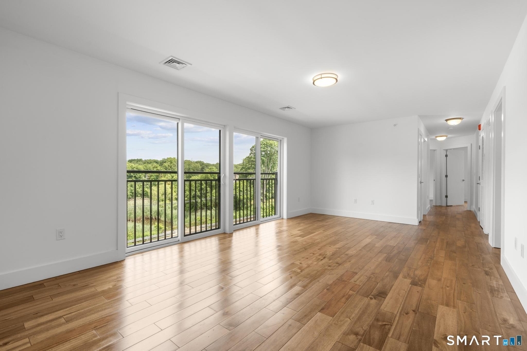 245 Main Street - Photo 2