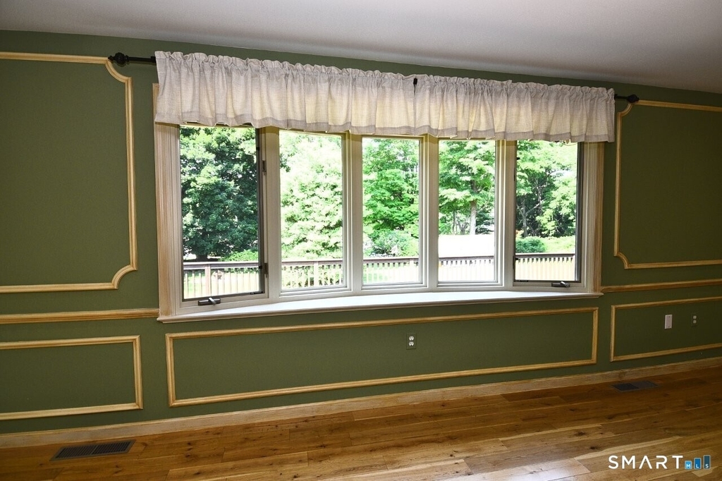 1 Romindon Court - Photo 8