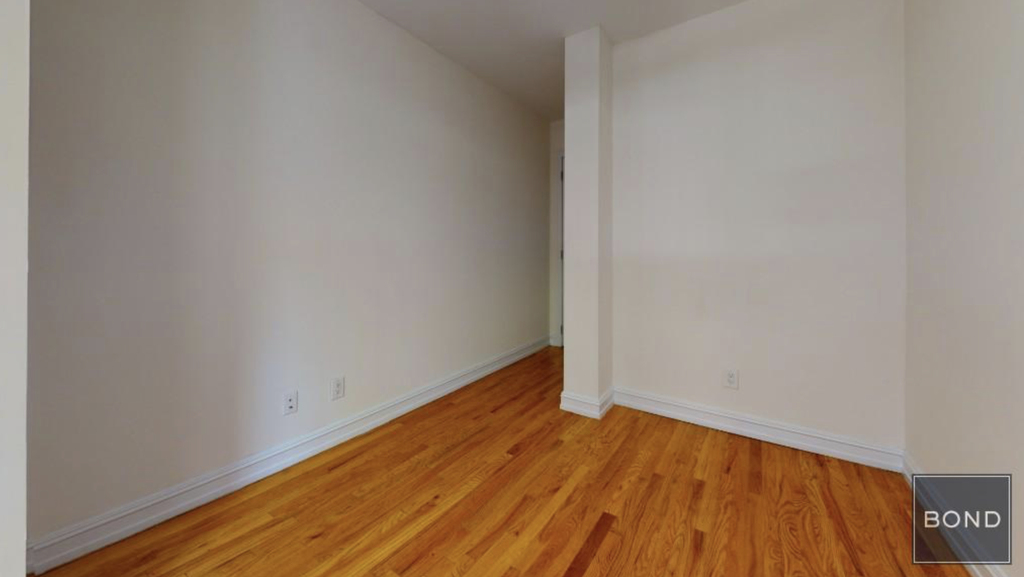 440 East 78th Street - Photo 4