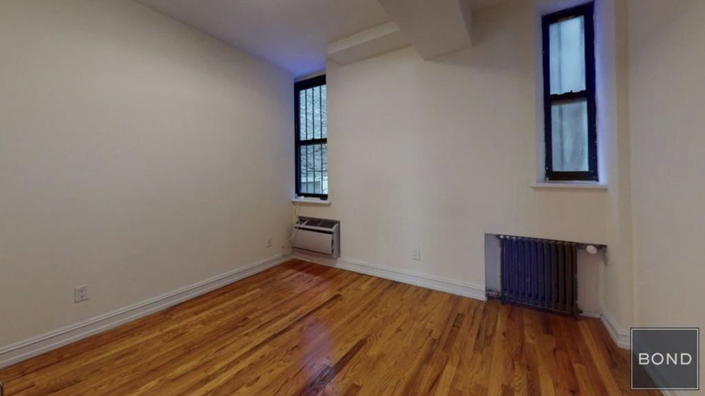440 East 78th Street - Photo 3