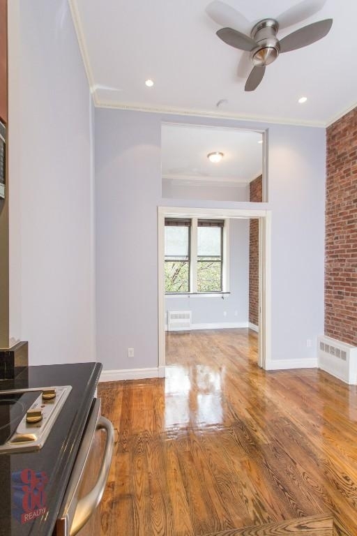 West 14th Street - Photo 5