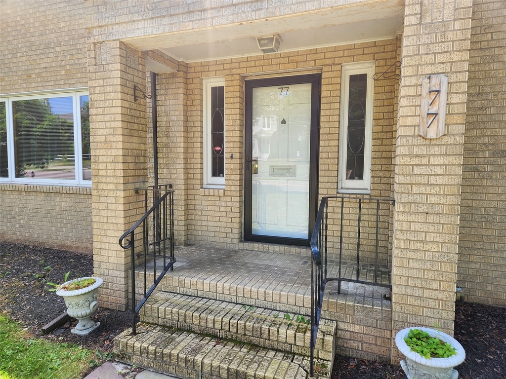77 Riverside Drive - Photo 5