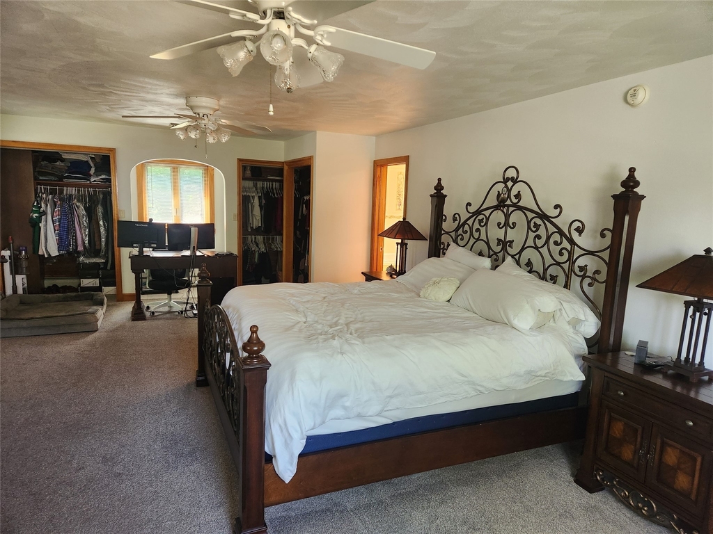 77 Riverside Drive - Photo 22
