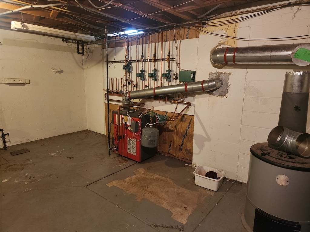 77 Riverside Drive - Photo 28