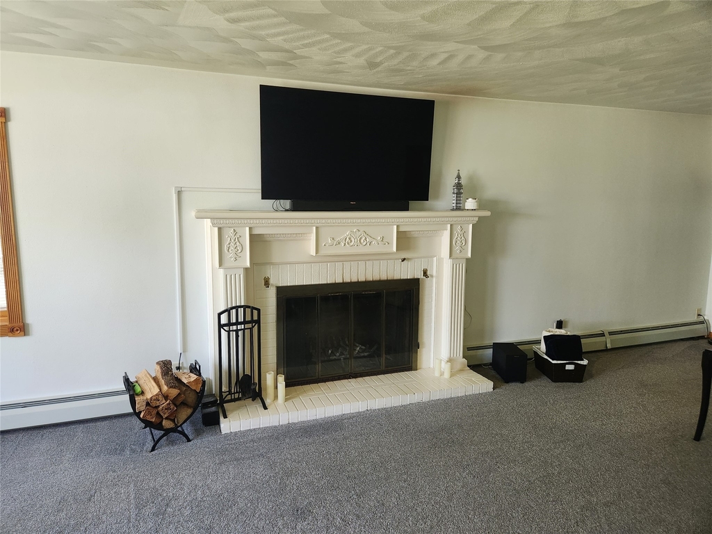 77 Riverside Drive - Photo 13