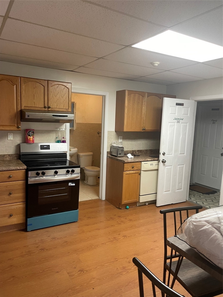 1304 Monroe Street - Photo 4