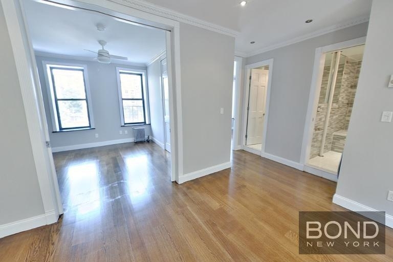 East 100th Street - Photo 4