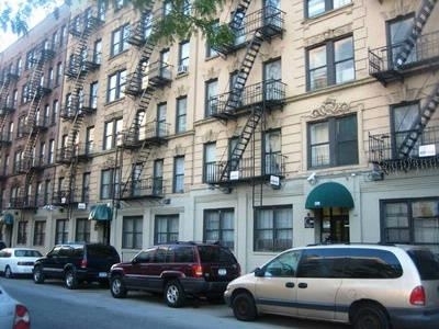 East 100th Street - Photo 5