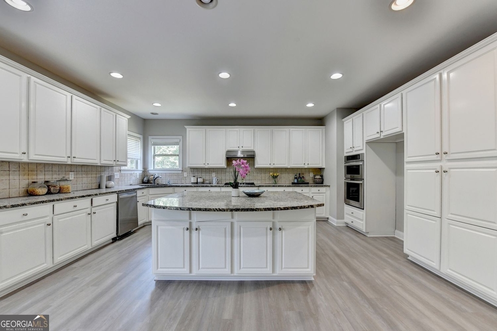 4805 Shelbourne Drive - Photo 34