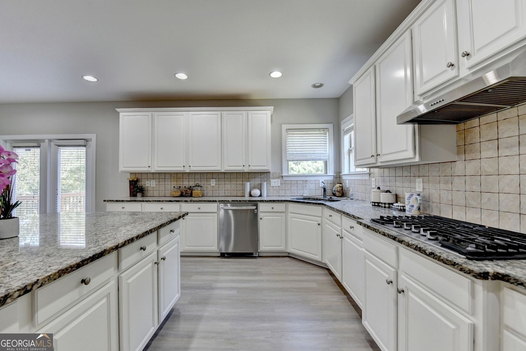 4805 Shelbourne Drive - Photo 29