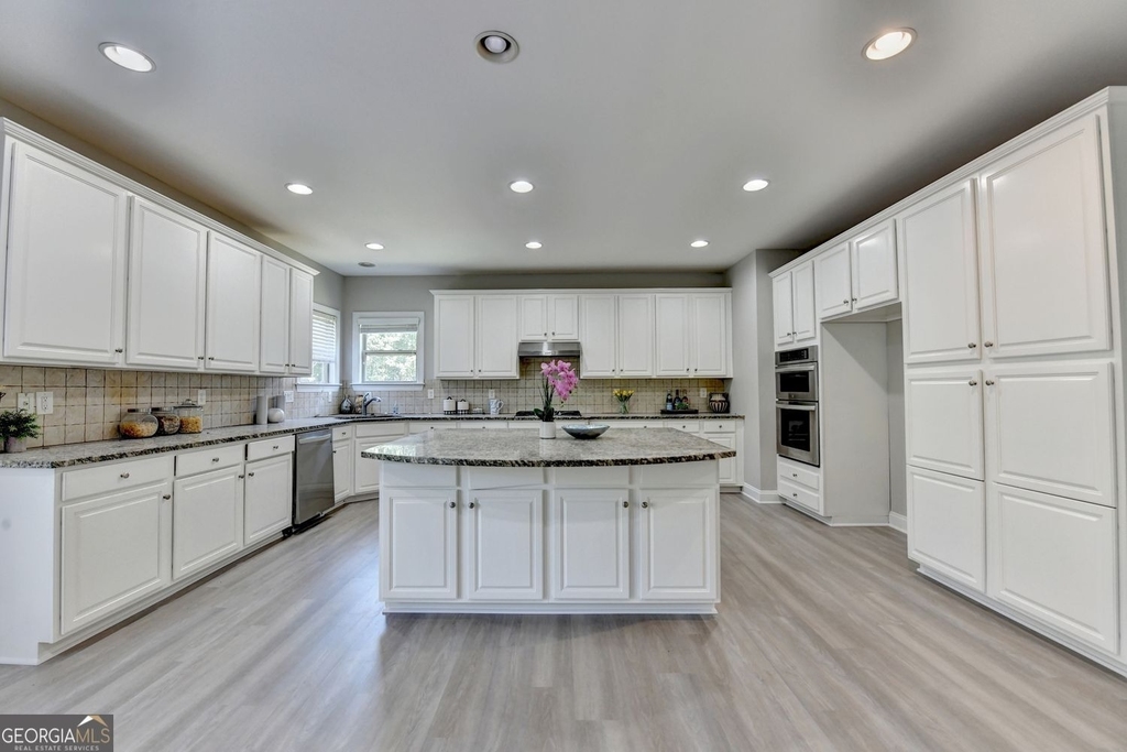 4805 Shelbourne Drive - Photo 26