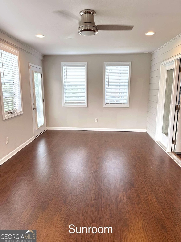 237 Franklin Street - Photo 11