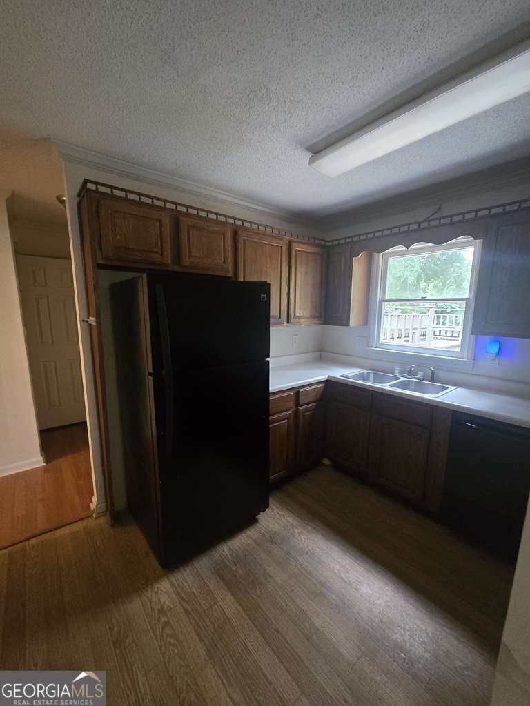 3490 Runnymeade Drive - Photo 5