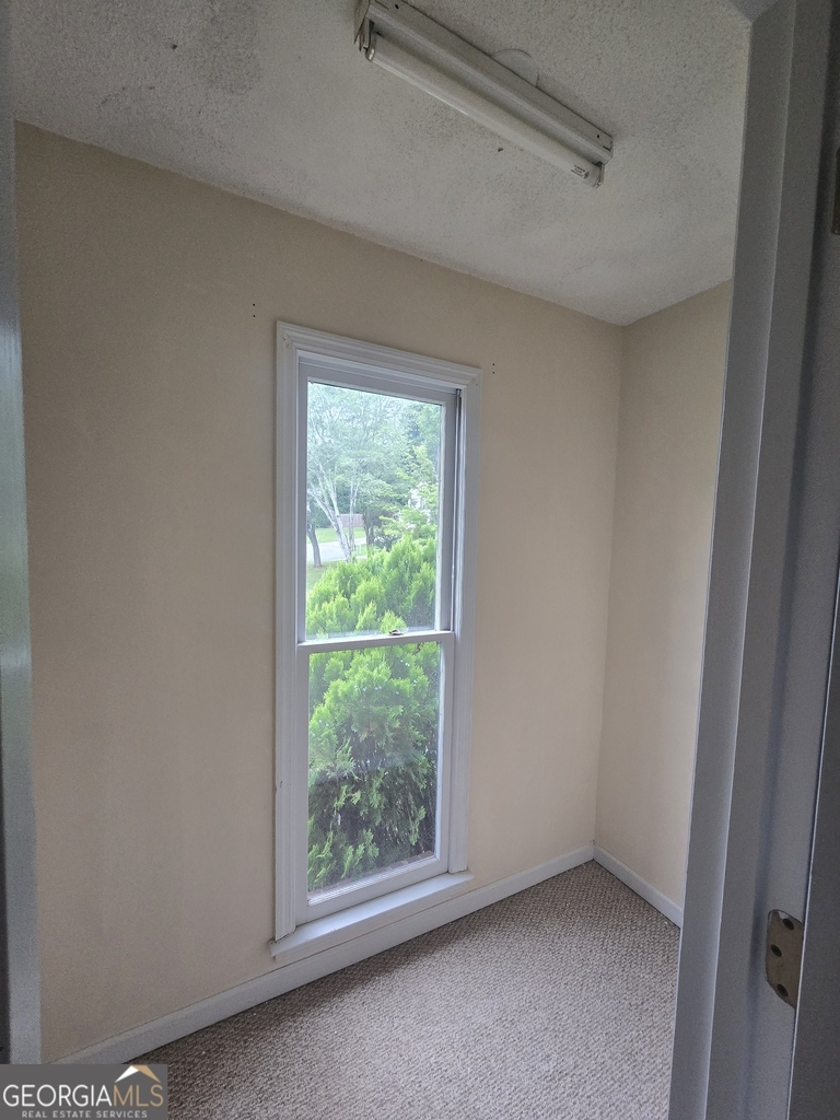 3490 Runnymeade Drive - Photo 15