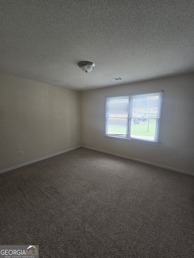 3490 Runnymeade Drive - Photo 14