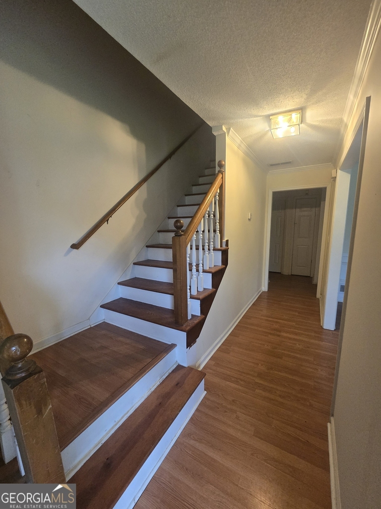 3490 Runnymeade Drive - Photo 1