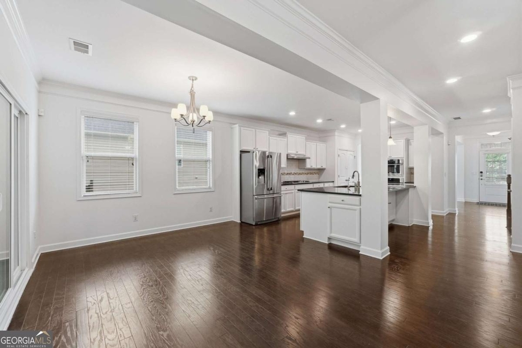 4865 Alexandria Avenue - Photo 17