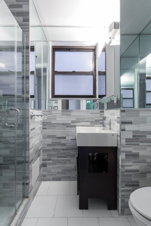 West 103rd Street - Photo 6