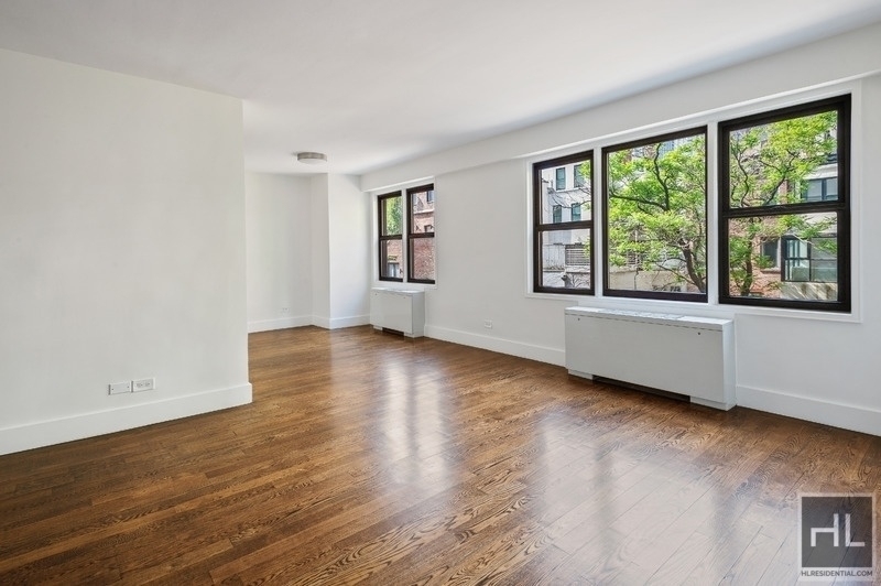 East 63 Street - Photo 0
